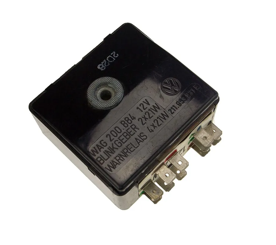 Neu Im Sortiment Blink-/Warnblinkrelais, 12 V, 4x21 Watt, passend für Bus T2